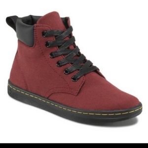 DR. Martens Maelly Canvas Burgundy Women's Boots Size 7